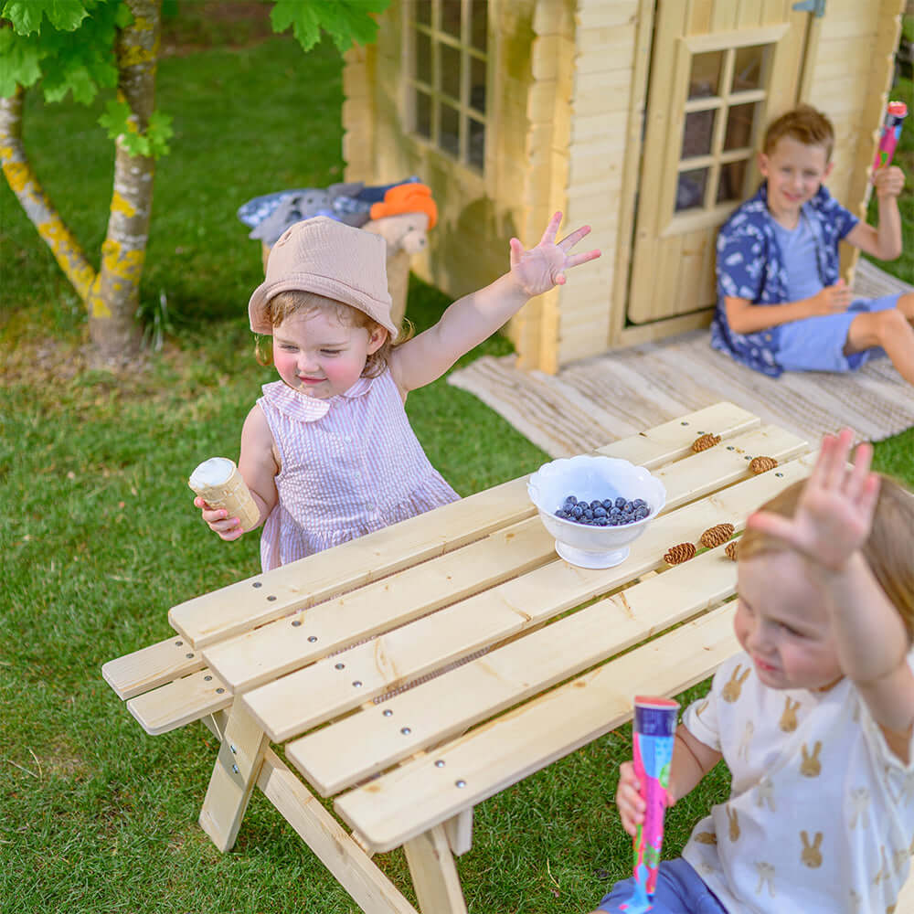 Wooden Table for Kids M018-1 - 90 x 90 cm